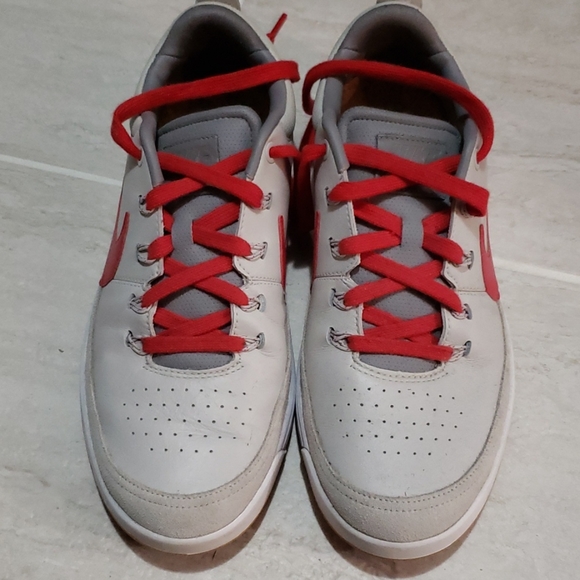 Nike golf shoes - Picture 2 of 3